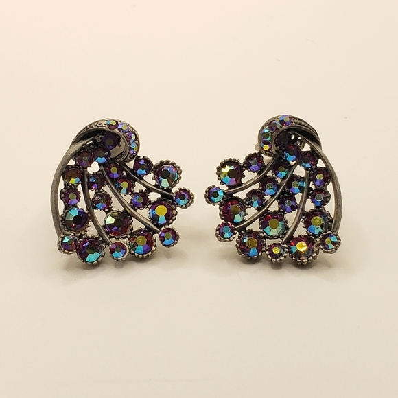 Gorgeous Sparkly Aurora Borealis Rhinestone Clip On Earrings - Picture 2 of 11